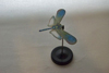 balancing butterflies, here you see how the butterfly with the tip of his head somewhere loose in balances and it can sway in the wind balansvlinders toepassing